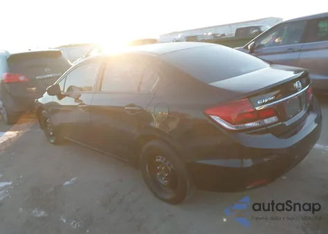 2015 Honda Civic Lx z USA, uszkodzony, nr VIN 19XFB2F54FE083094